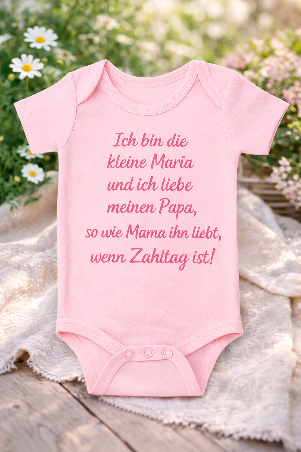 Personalisierter Baby Body – Ich bin die kleine Maria – Süßer Spruch für Papa